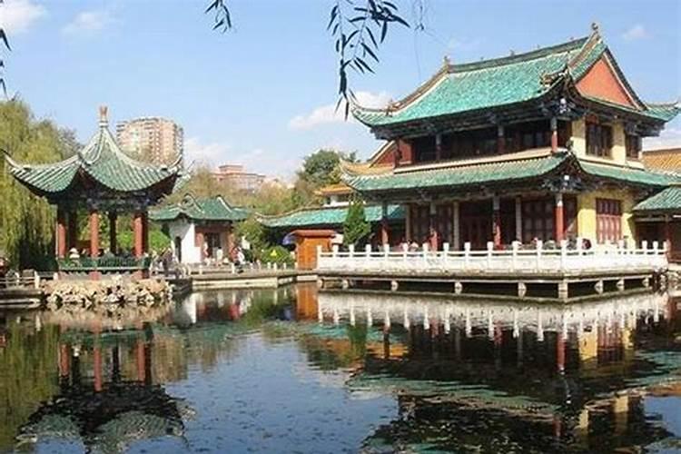 昆明旅游攻略：哪些人不适合去春城？