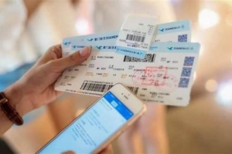 越闹越大！春节三亚之旅：穷游变富游，回程机票万元起跳