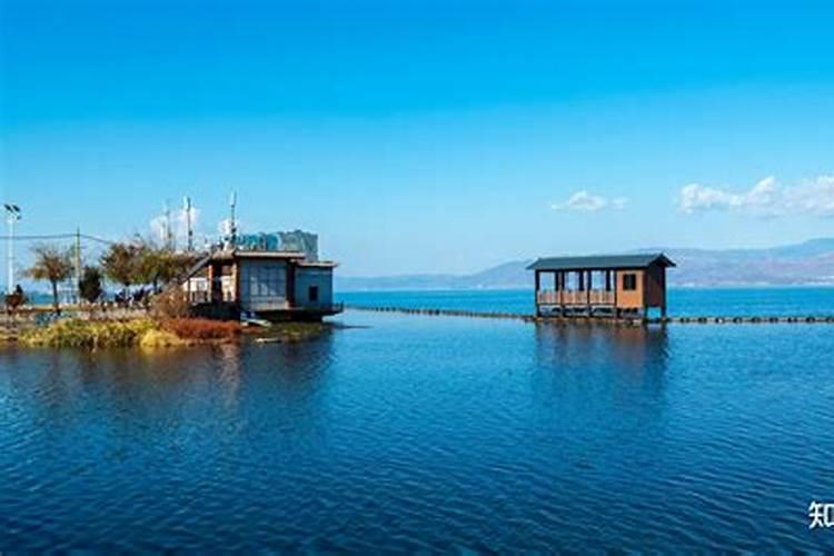 情侣去云南旅游去哪些景点好？两个人去云南旅游究竟要多少钱