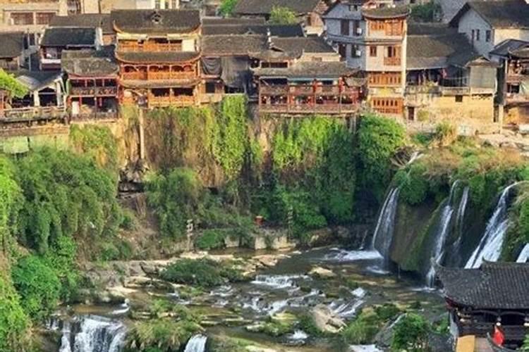 2024张家界最全最省钱防避坑的旅游攻略来了美食+住宿+行程+门票