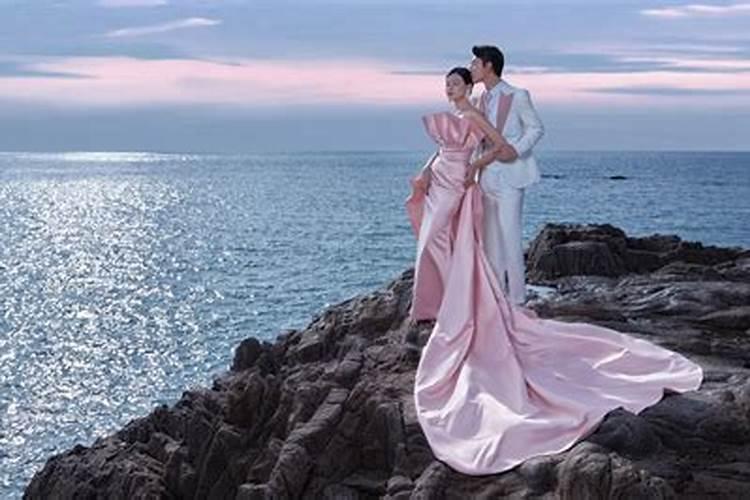 备婚攻略青岛旅拍婚纱照几月份合适？青岛婚纱摄影四季详细解读