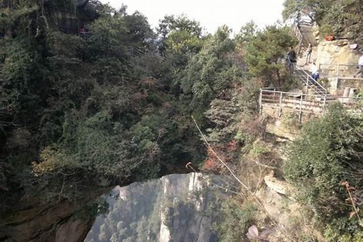 张家界自助游线路攻略及张家界旅游攻略（张家界自驾车游攻略）