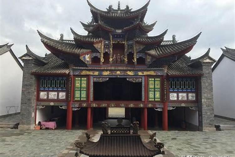 和同学去云南曲靖旅游，不吹不黑，谈谈在这发生的故事