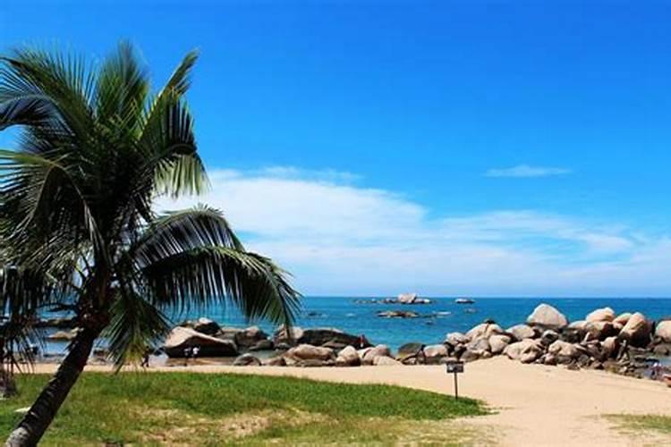来三亚度假，邂逅椰林沙滩与大海，开启海岛之旅