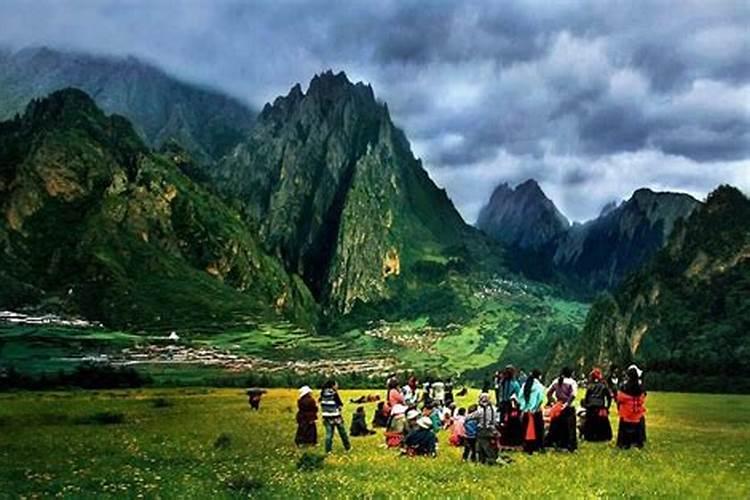 8月西藏之旅，草原风光与暑期注意事项