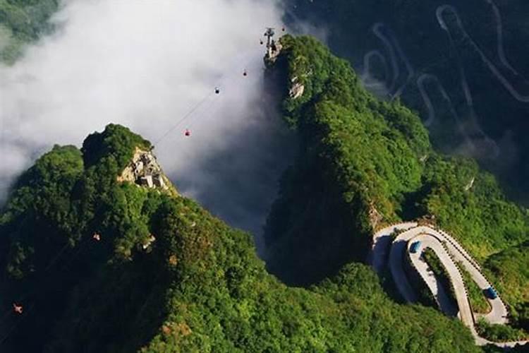 长沙到张家界旅游四天价格，到湖南张家界旅游四日需要多少钱？
