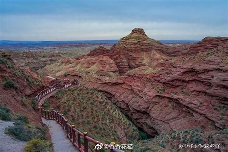 媲美科罗拉多比肩张家界-平山湖大峡谷甘肃旅游攻略？