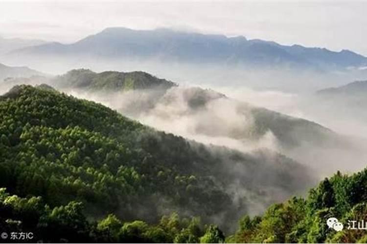 这辈子，总会有次一个人的旅行！一人微雨桂林，遇见诗意美景