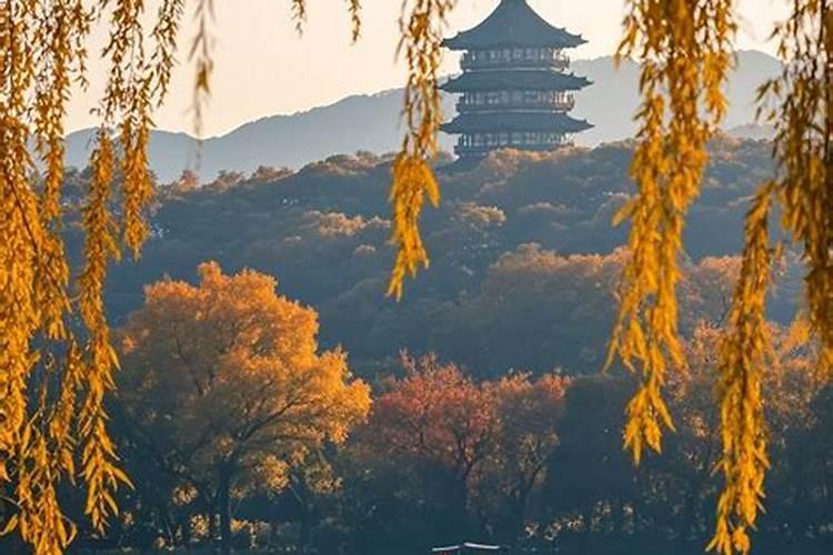 杭州4天跟团旅游最佳纯玩线路杭州跟团四日游人均花费1300元