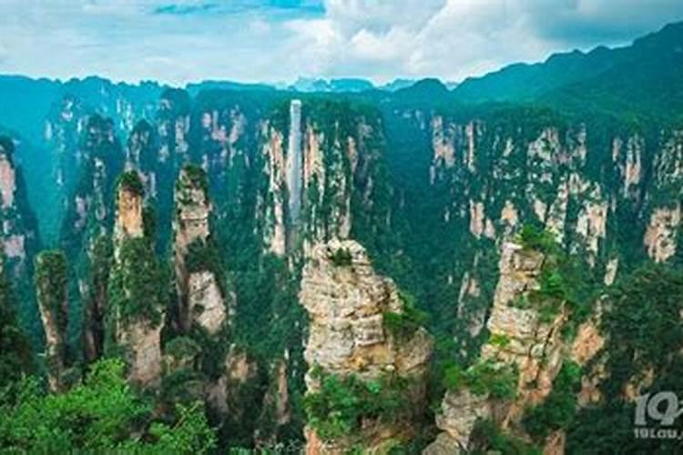 张家界如何游玩比较好，2024年张家界旅游怎么玩？