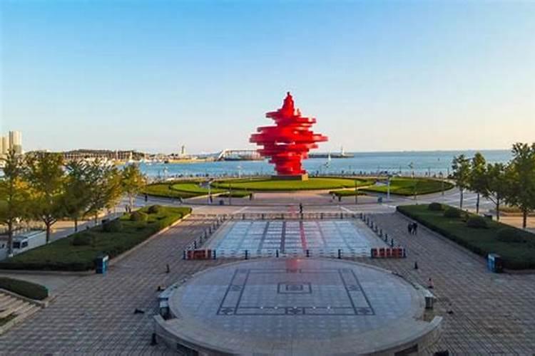 青岛旅游必去的三个景点