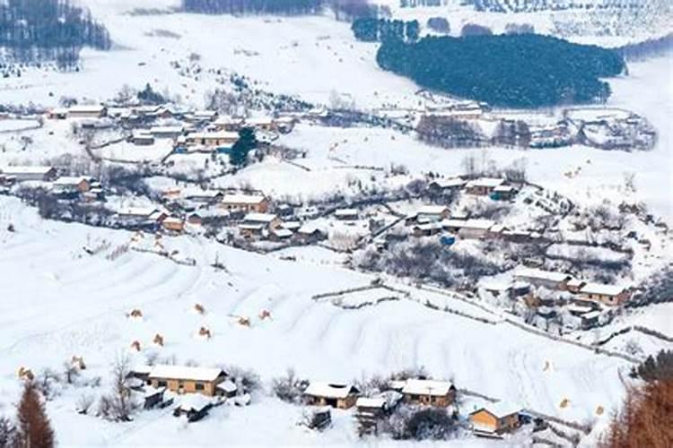 四大极致冰雪体验，三条冰雪旅游线路，向“白山黑水”进发！