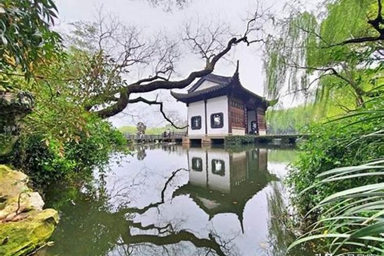 四月去哪儿？杭州这4个宝藏旅行地，让你领略自然和人文双重景致