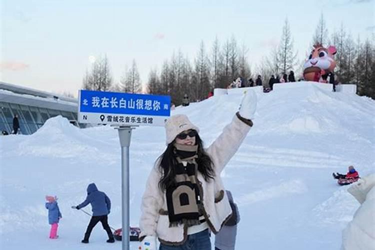 打卡长白山十二度粉雪｜20项长白山旅行清单牵手粉雪开启新年新喜乐