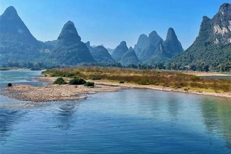 俩人去桂林旅游5天多少钱，去桂林玩两个人多少钱5天？