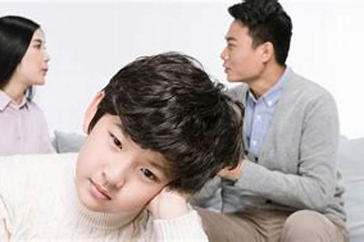 梦到父母吵架是什么意思
