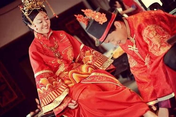 动姻缘是指谈恋爱还是结婚,姻缘是指结婚还是遇到那个对的人