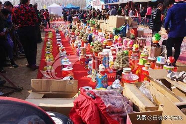 在镇上过年卖什么赚钱 日赚千元的3个小生意